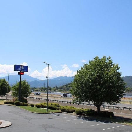 Americas Best Value Inn - Phoenix / Ashland Bagian luar foto
